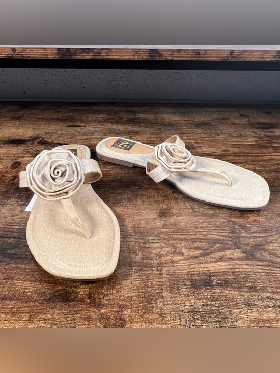 DV by Dolce Vita Shoes - Rosette Sandal Flip Flop Canvas Beige DV Dolce Vita Jasmin Women's 8.5